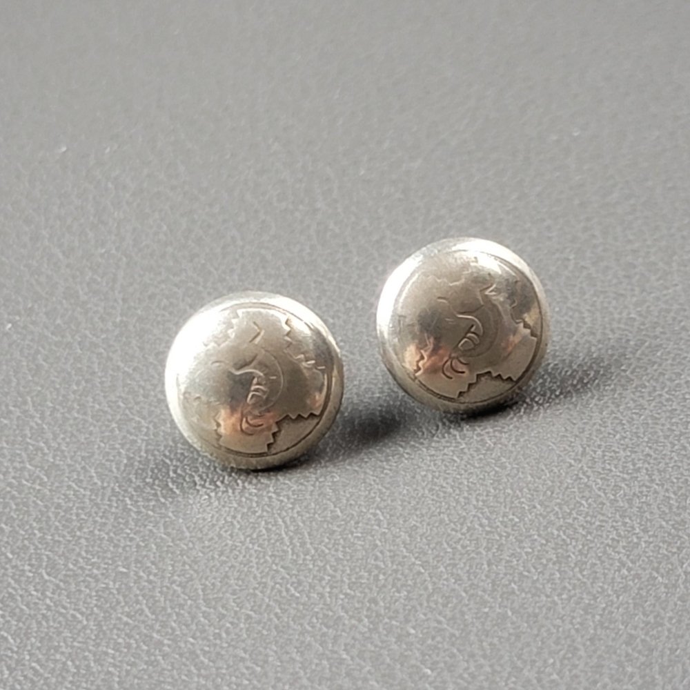 Native American kokopelli stud earrings